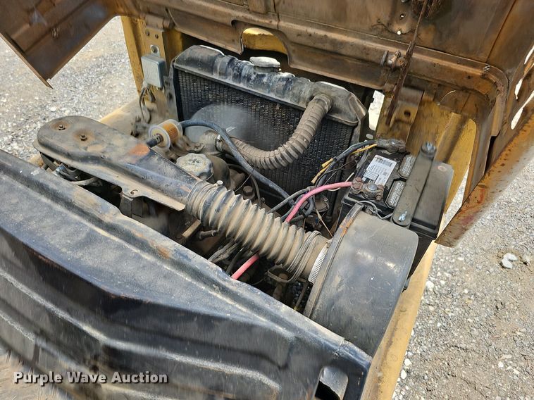 image for item DO2819 Komatsu FG14L-12  forklift