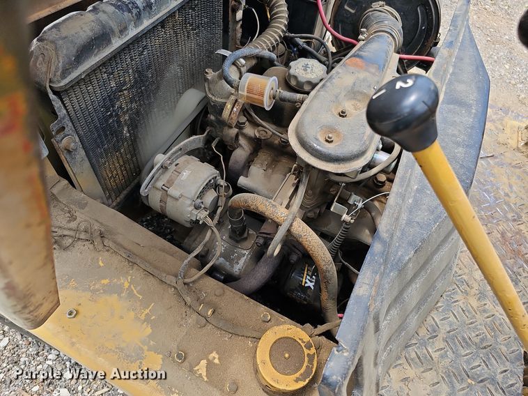 image for item DO2819 Komatsu FG14L-12  forklift