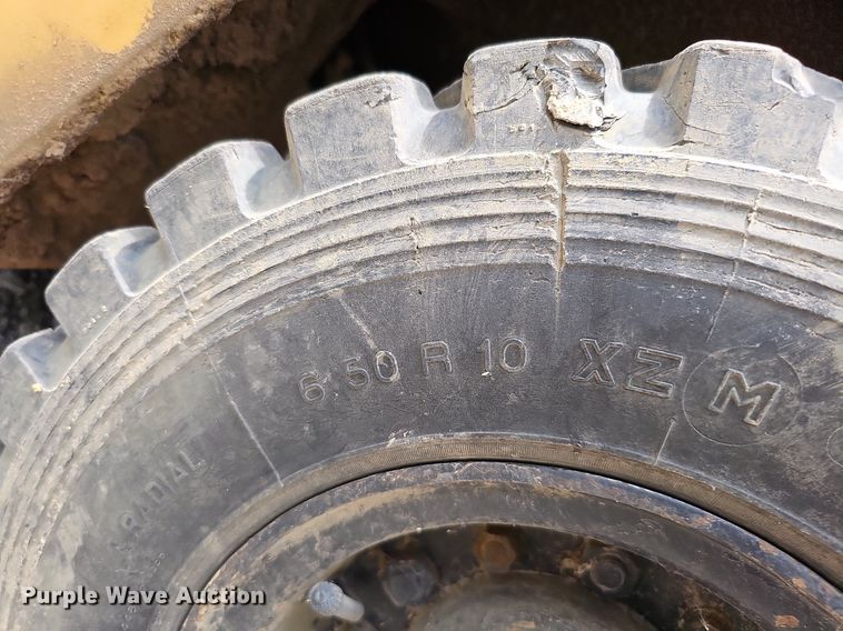 image for item DO2819 Komatsu FG14L-12  forklift