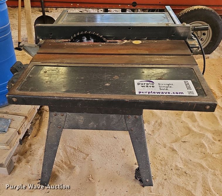 image for item DO2820 Craftsman 113.298033  table saw