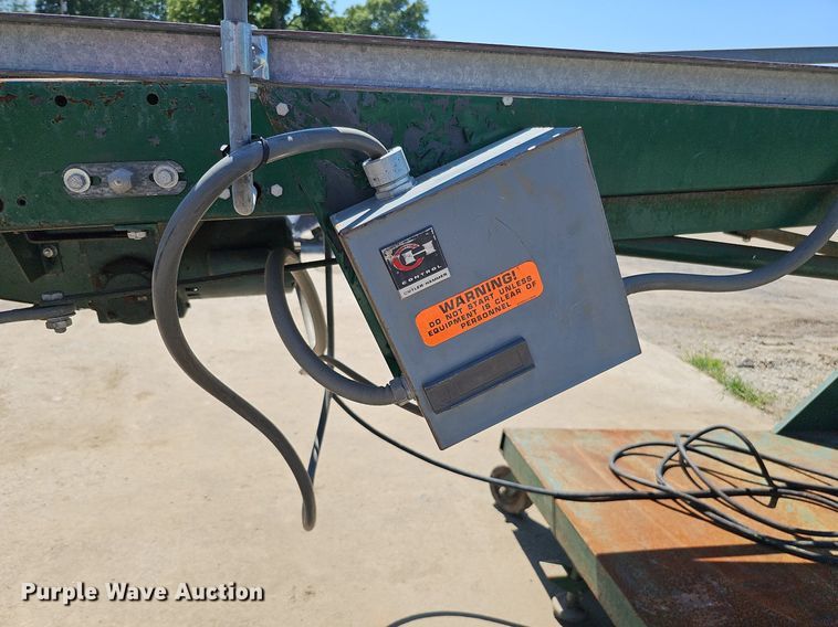 image for item DO2835 Rapistan 601-15-S-2418-3/4  box conveyor system