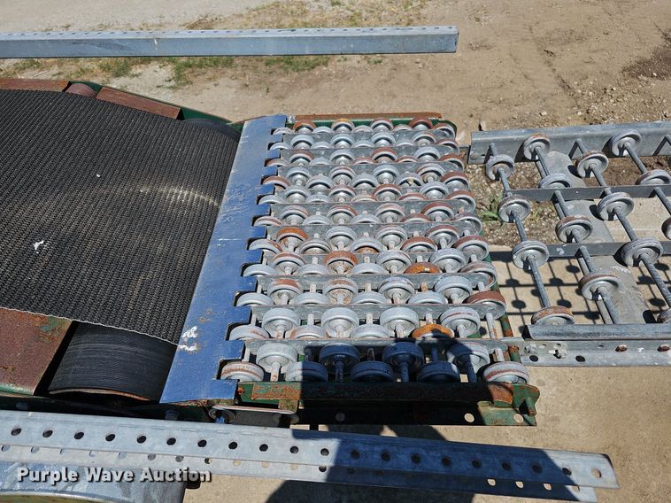 image for item DO2835 Rapistan 601-15-S-2418-3/4  box conveyor system