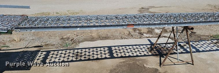 image for item DO2835 Rapistan 601-15-S-2418-3/4  box conveyor system