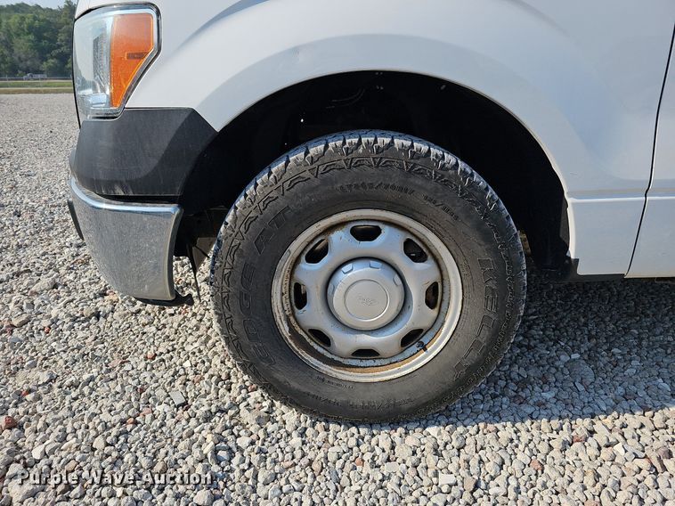 image for item DO2839 2014 Ford F150 XL  pickup truck