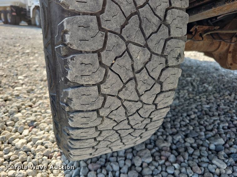 image for item DO2839 2014 Ford F150 XL  pickup truck