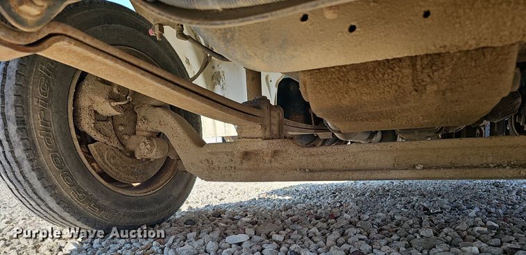 image for item DO2842 2001 Freightliner FL50  box truck