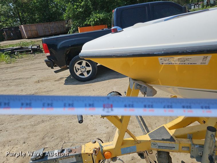 image for item DO2843 2003 Mastercraft  boat