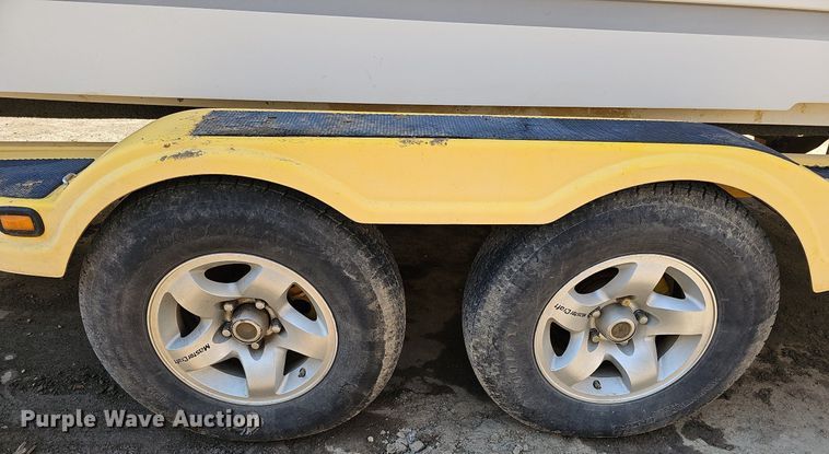 image for item DO2843 2003 Mastercraft  boat