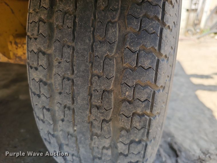 image for item DO2843 2003 Mastercraft  boat