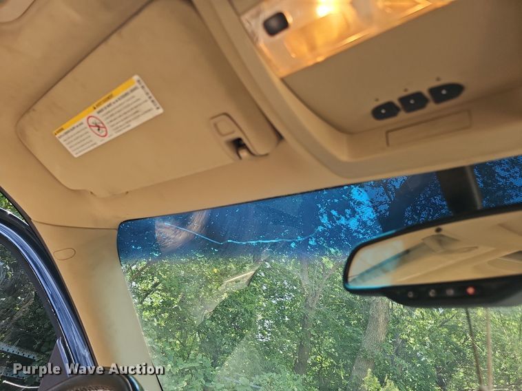 image for item DO2844 2011 GMC Sierra 2500HD Denali  Crew Cab pickup truck