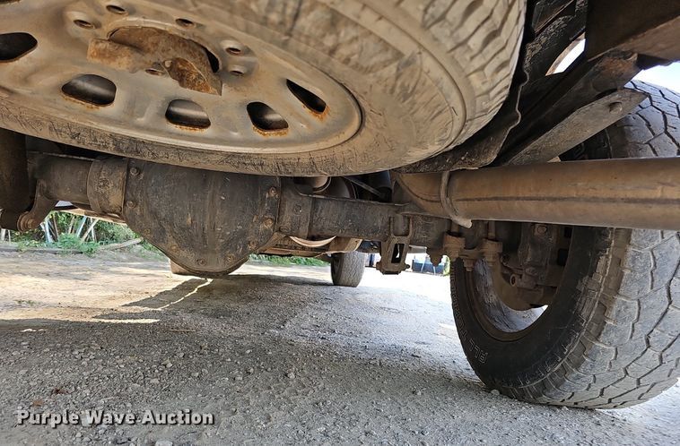 image for item DO2844 2011 GMC Sierra 2500HD Denali  Crew Cab pickup truck