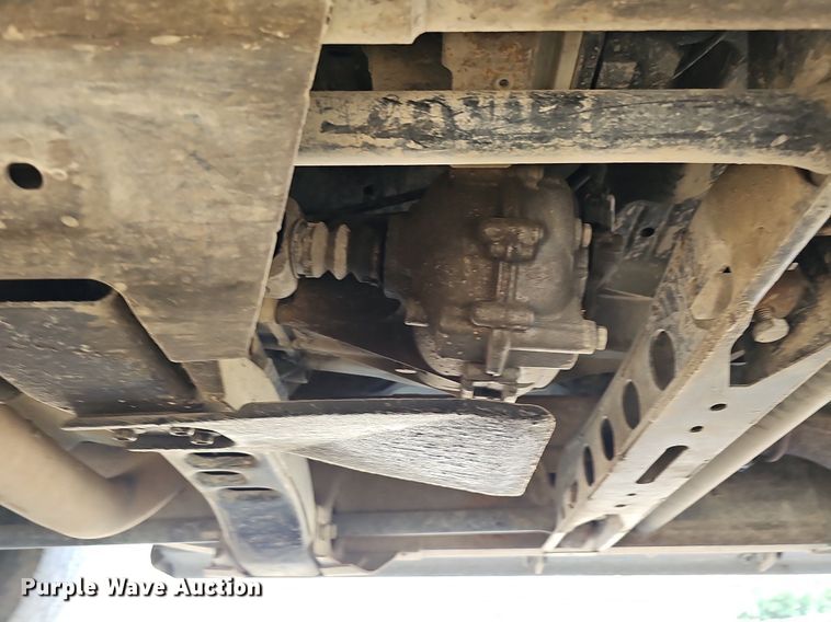 image for item DO2844 2011 GMC Sierra 2500HD Denali  Crew Cab pickup truck