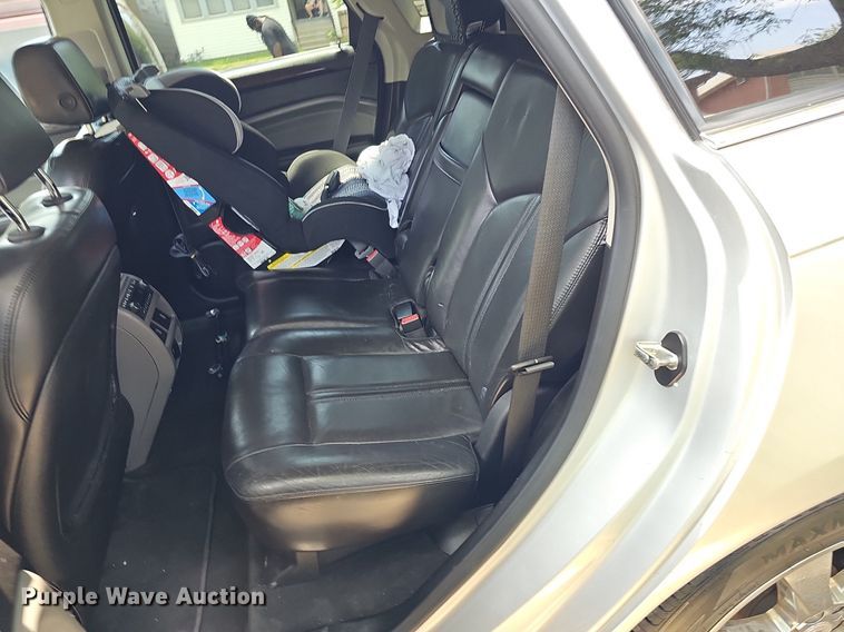 image for item DO2845 2010 Cadillac SRX 4  SUV