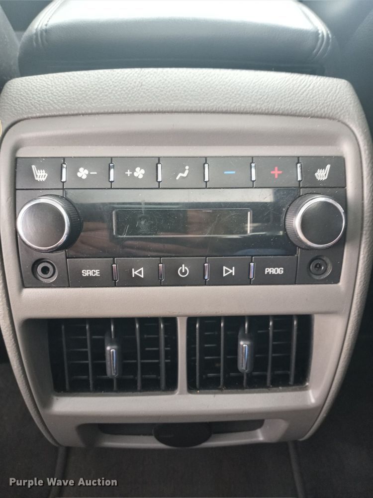 image for item DO2845 2010 Cadillac SRX 4  SUV