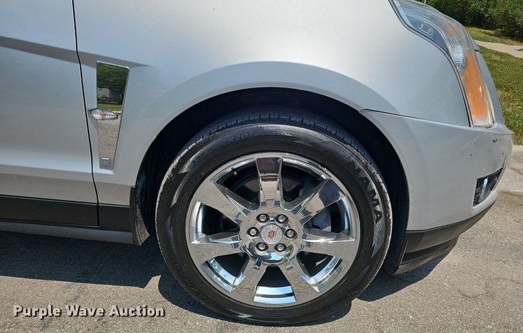 image for item DO2845 2010 Cadillac SRX 4  SUV