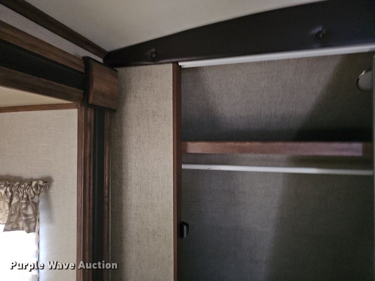 image for item DO2858 2017 Keystone Cougar Lite CG33SAB17  camper