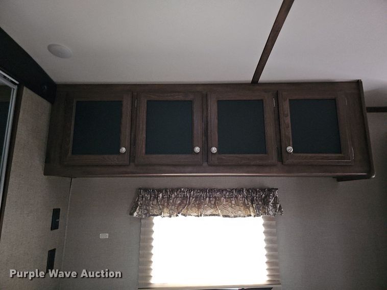 image for item DO2858 2017 Keystone Cougar Lite CG33SAB17  camper