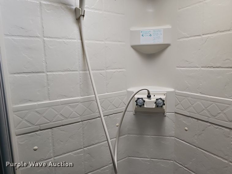 image for item DO2858 2017 Keystone Cougar Lite CG33SAB17  camper