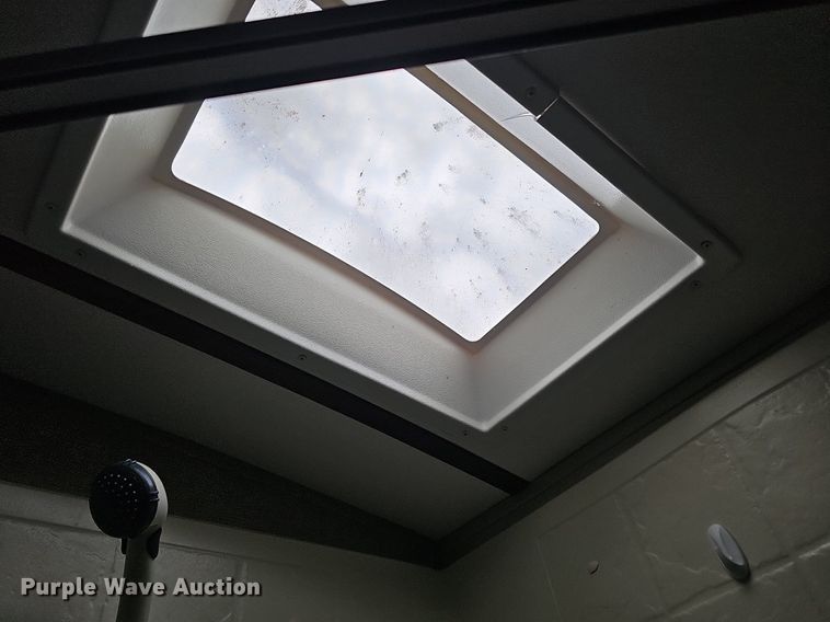 image for item DO2858 2017 Keystone Cougar Lite CG33SAB17  camper