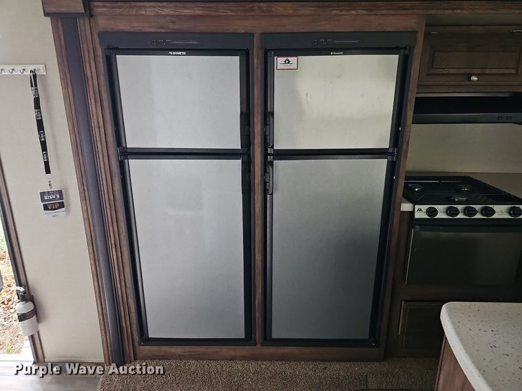 image for item DO2858 2017 Keystone Cougar Lite CG33SAB17  camper