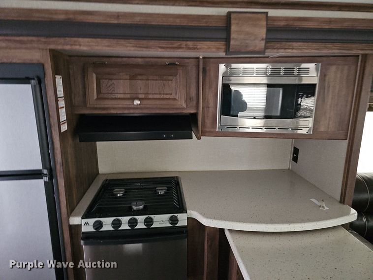 image for item DO2858 2017 Keystone Cougar Lite CG33SAB17  camper