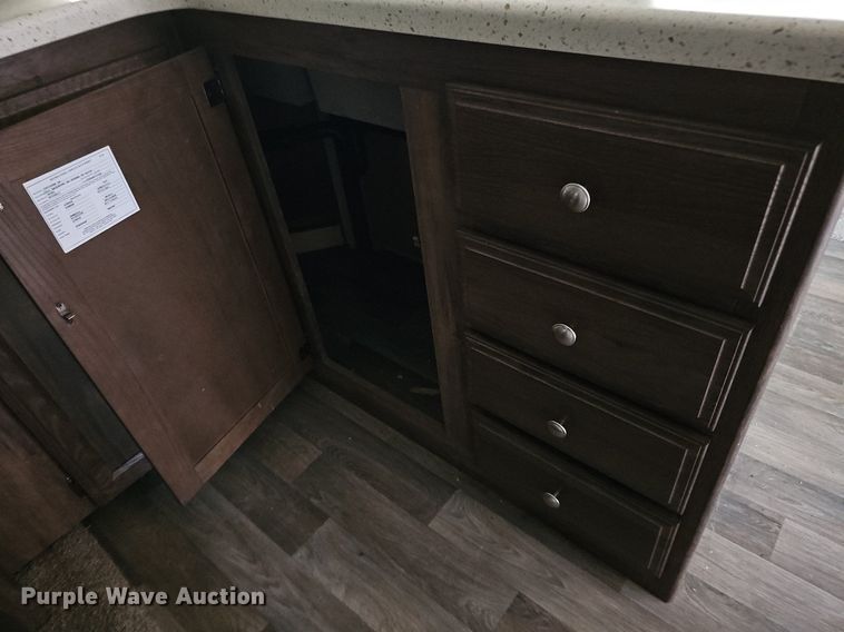 image for item DO2858 2017 Keystone Cougar Lite CG33SAB17  camper