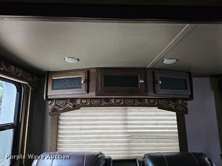 image for item DO2858 2017 Keystone Cougar Lite CG33SAB17  camper