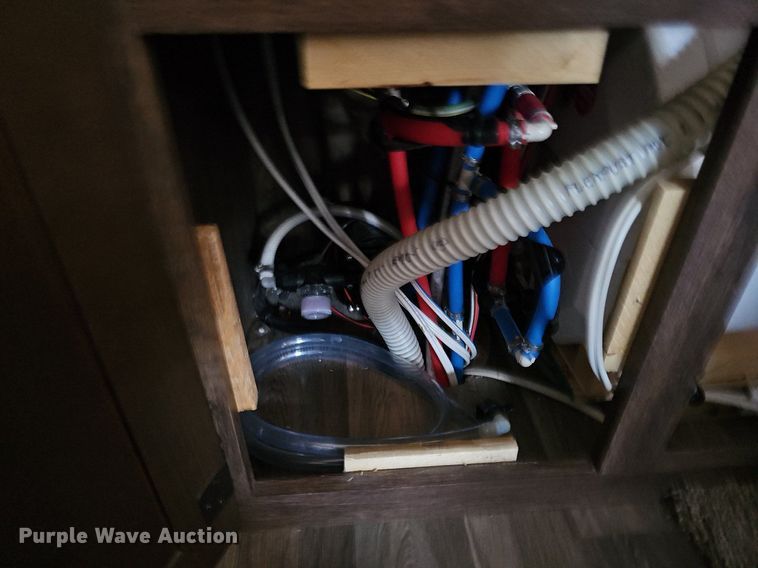 image for item DO2858 2017 Keystone Cougar Lite CG33SAB17  camper