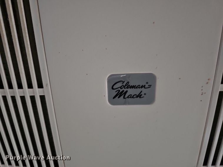 image for item DO2858 2017 Keystone Cougar Lite CG33SAB17  camper