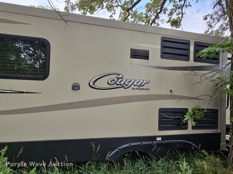 image for item DO2858 2017 Keystone Cougar Lite CG33SAB17  camper