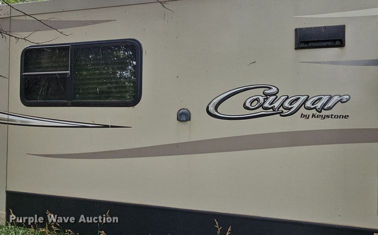 image for item DO2858 2017 Keystone Cougar Lite CG33SAB17  camper