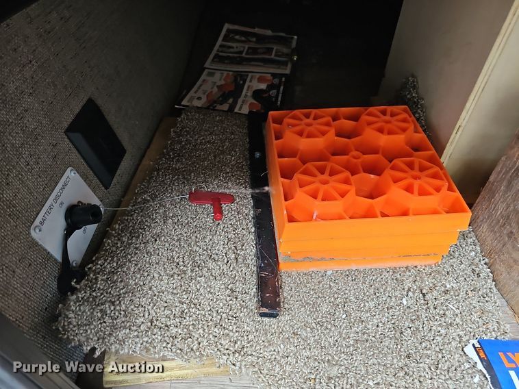 image for item DO2858 2017 Keystone Cougar Lite CG33SAB17  camper