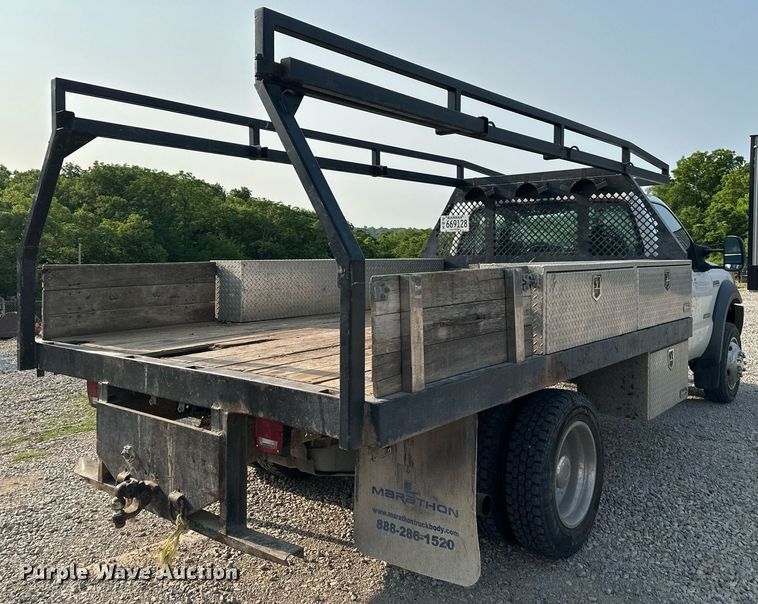 image for item DO5053 2007 Ford F450 Super Duty  flatbed truck