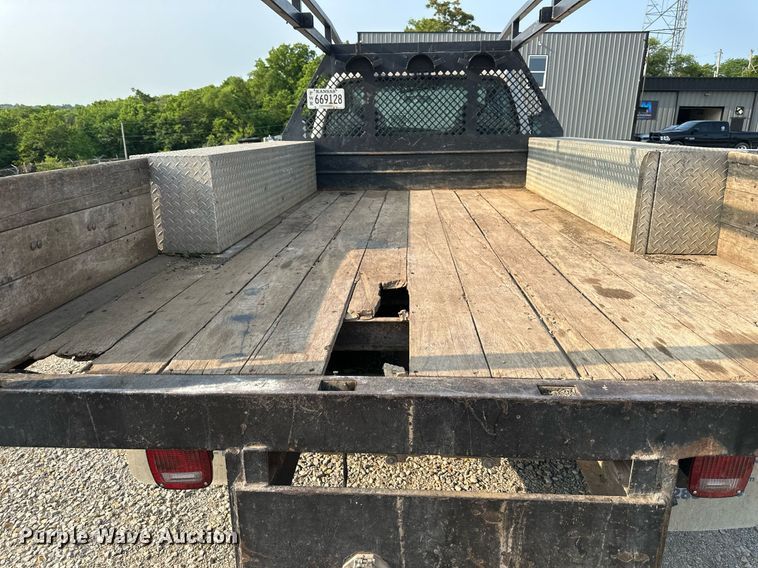 image for item DO5053 2007 Ford F450 Super Duty  flatbed truck