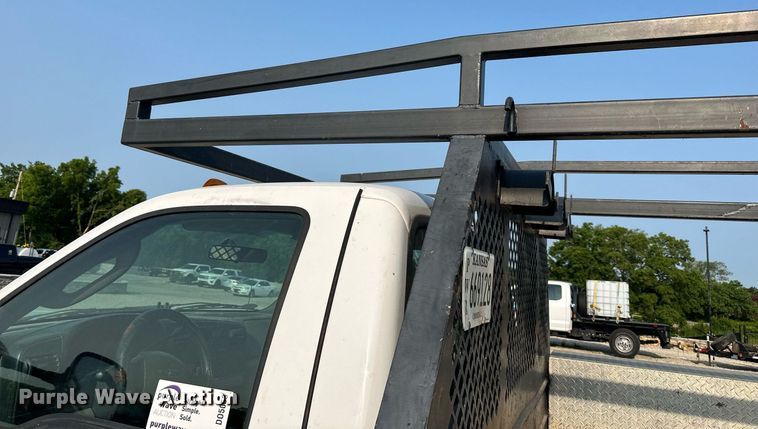 image for item DO5053 2007 Ford F450 Super Duty  flatbed truck