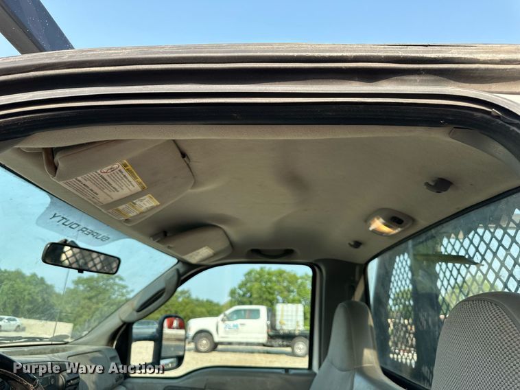 image for item DO5053 2007 Ford F450 Super Duty  flatbed truck