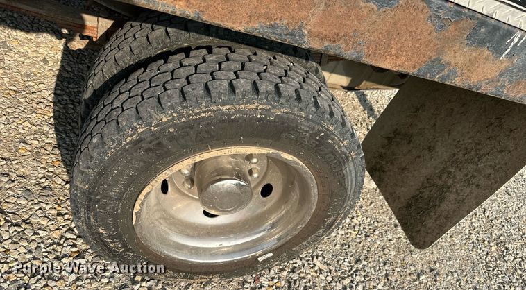 image for item DO5053 2007 Ford F450 Super Duty  flatbed truck