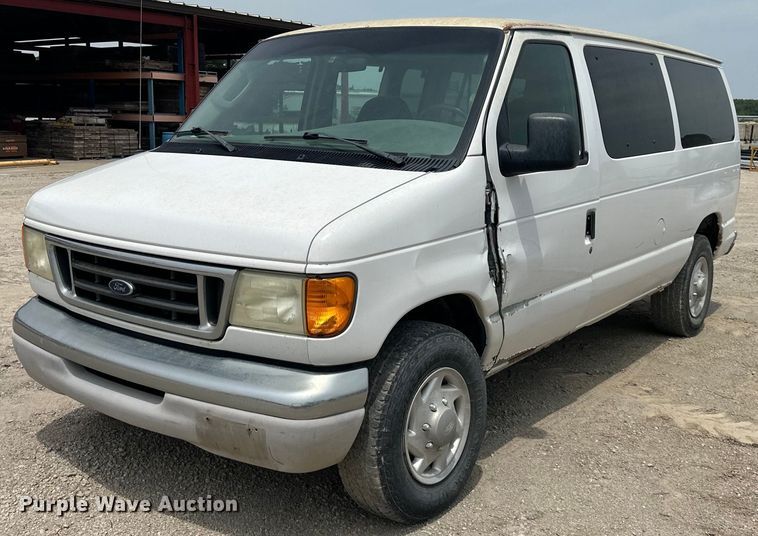 image for item DO5083 2003 Ford E350 Super Duty  van