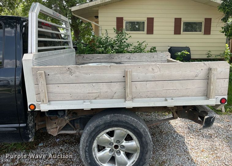 image for item DP0512 2004 Dodge Ram 1500  Quad Cab flatbed pickup truck