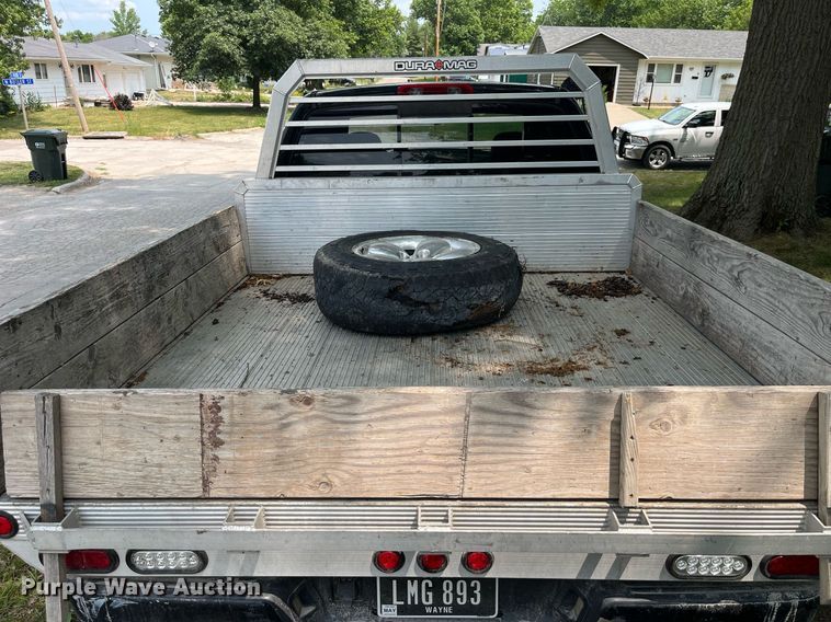 image for item DP0512 2004 Dodge Ram 1500  Quad Cab flatbed pickup truck