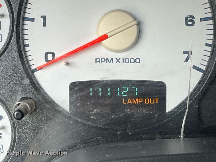 image for item DP0512 2004 Dodge Ram 1500  Quad Cab flatbed pickup truck