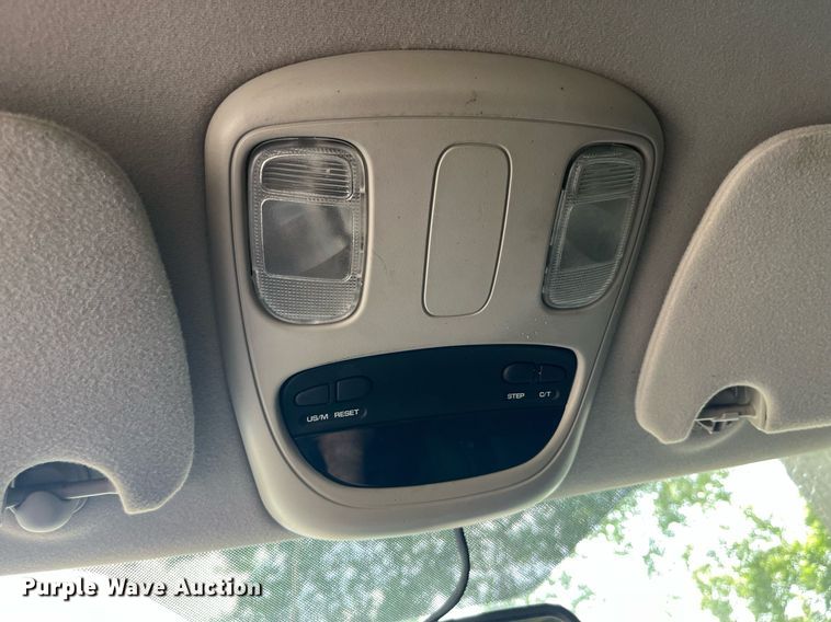 image for item DP0512 2004 Dodge Ram 1500  Quad Cab flatbed pickup truck