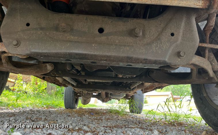 image for item DP0512 2004 Dodge Ram 1500  Quad Cab flatbed pickup truck