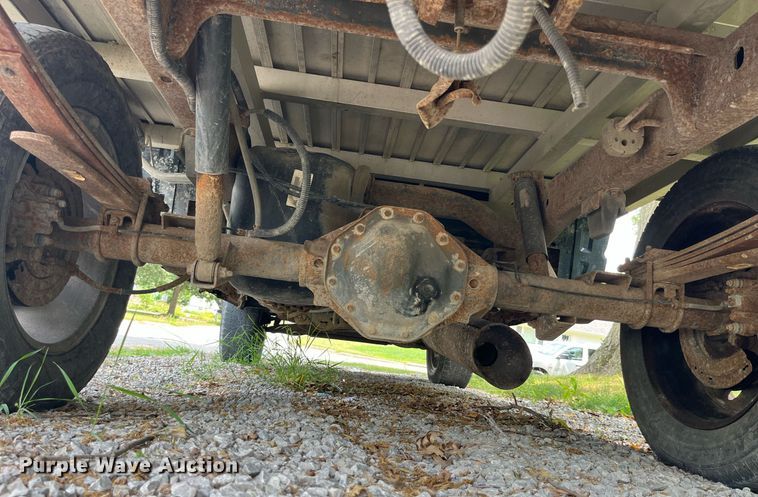 image for item DP0512 2004 Dodge Ram 1500  Quad Cab flatbed pickup truck