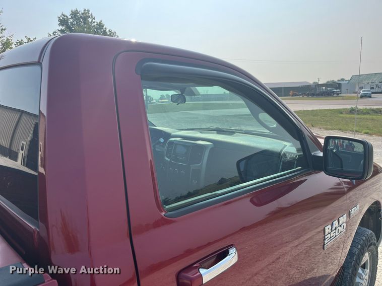 image for item DP0516 2013 Dodge Ram 2500HD  pickup truck