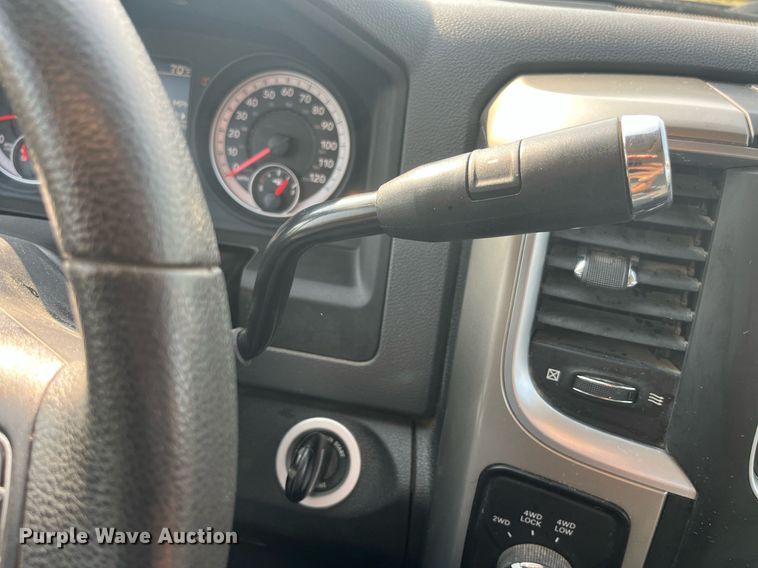 image for item DP0516 2013 Dodge Ram 2500HD  pickup truck