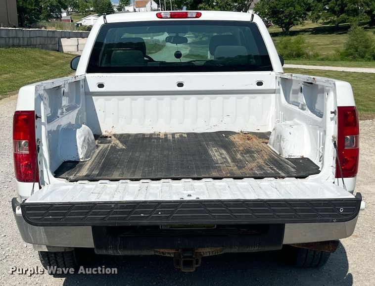 image for item DP0521 2009 Chevrolet Silverado 1500  Ext. Cab pickup truck