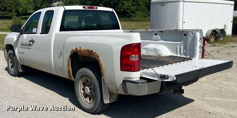 image for item DP0521 2009 Chevrolet Silverado 1500  Ext. Cab pickup truck