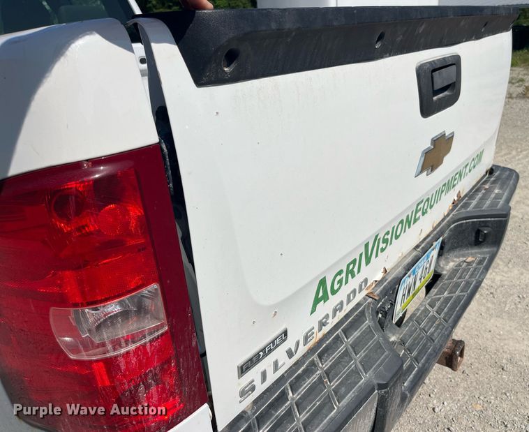 image for item DP0521 2009 Chevrolet Silverado 1500  Ext. Cab pickup truck