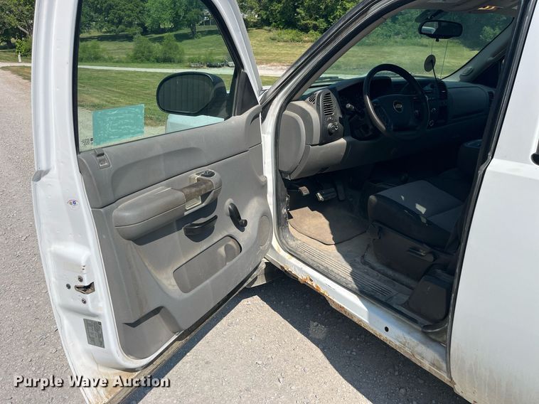 image for item DP0521 2009 Chevrolet Silverado 1500  Ext. Cab pickup truck